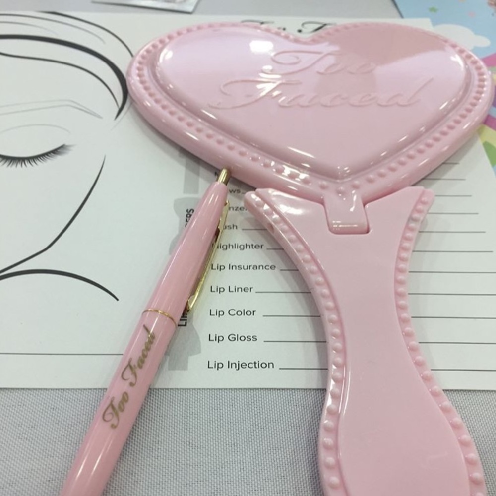 I'm looking for these too faced pen and mirror